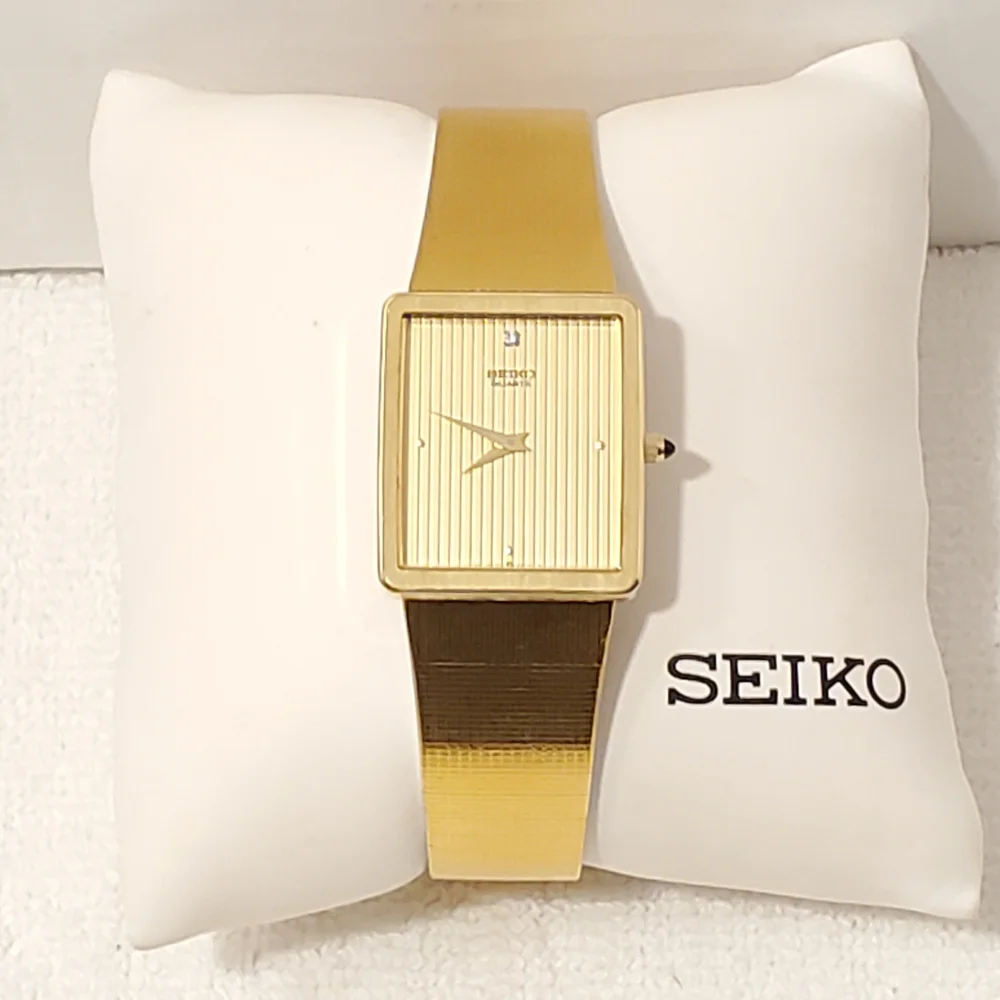 Vintage Seiko Men's 1 Diamond Dial Gold Plated Tank Quartz Watch 5 Jewels SS